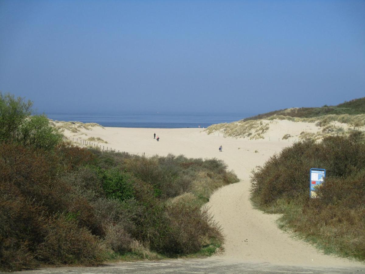 Comfortabel Vakantiehuis Aan Zee En Meer ! Kamperland Exteriér fotografie