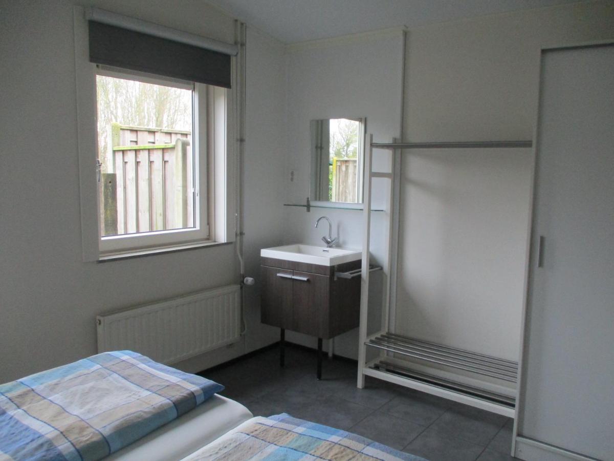 Comfortabel Vakantiehuis Aan Zee En Meer ! Kamperland Exteriér fotografie